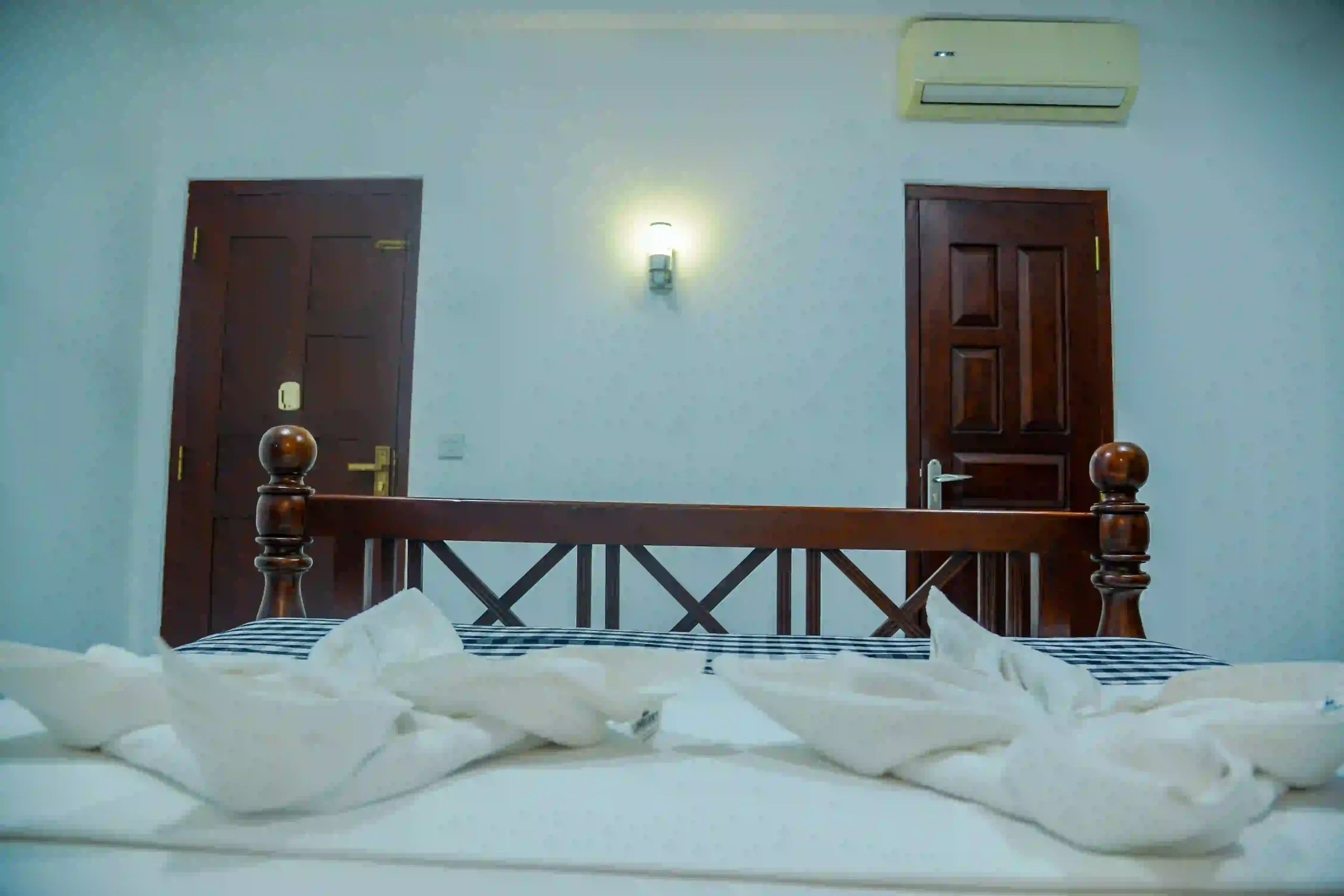 Italia_city_Room1_1